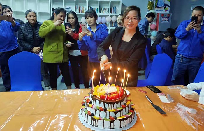 今夜属于你们的夜晚，门徒娱乐
同仁们生日快乐！