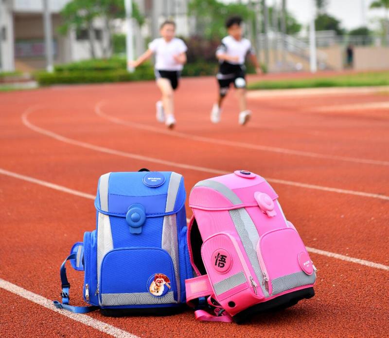 学生书包