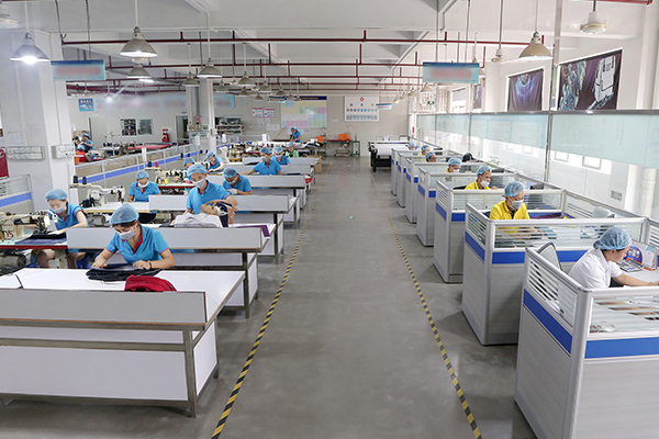 定制休闲背包.jpg
